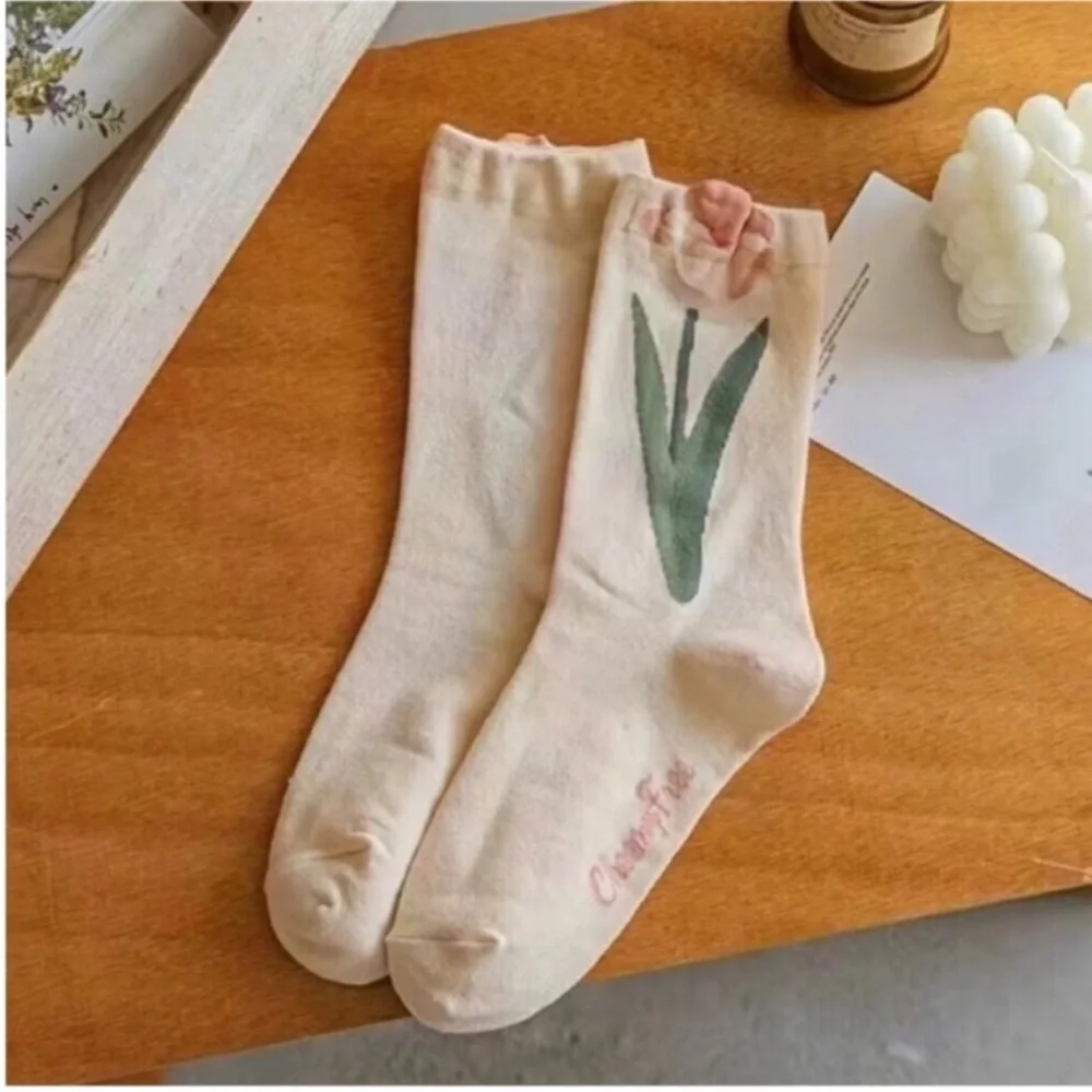 Women Socks & Hosiery 4 Pairs Floral Tulips Embroidered Mid Tube Sock Cozy